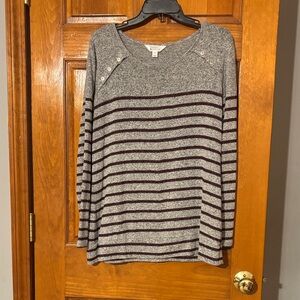 ❤️Market & Spruce Heathered Gray Knit Top